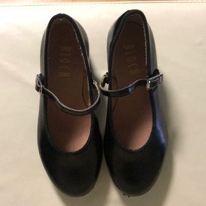 Children’s Tap Shoes